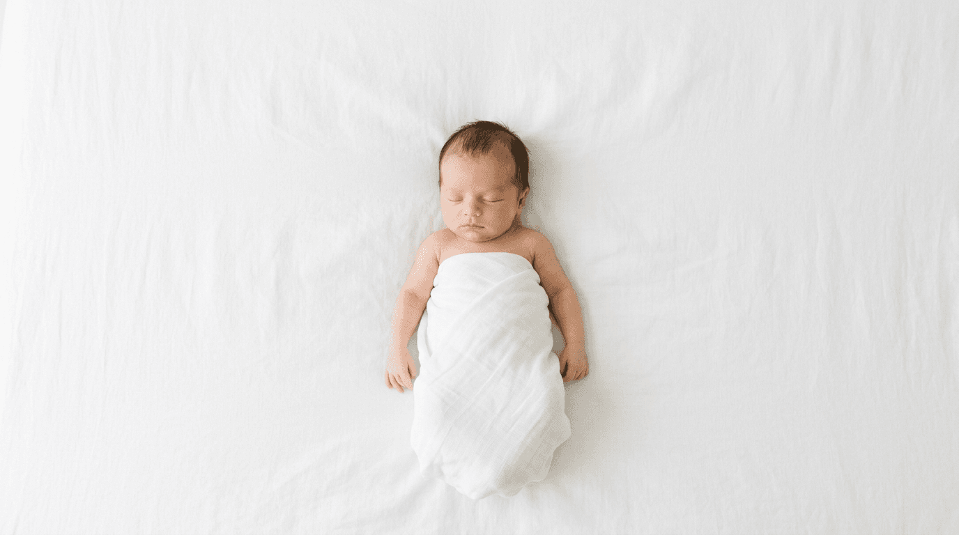 How to Capture a Compliant Foto Passaporto Neonato at Home